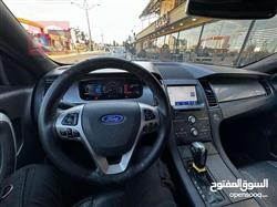 Ford Taurus